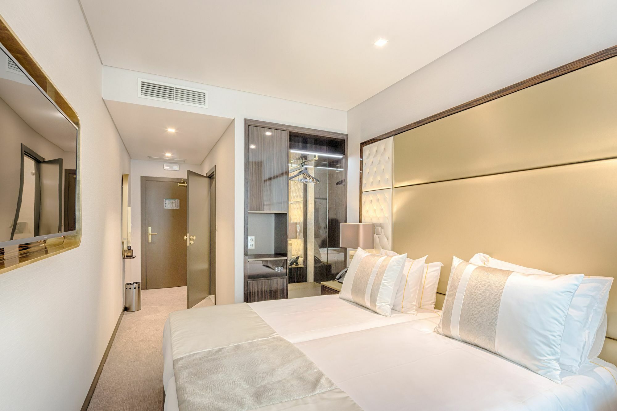 Hotel Meraprime Gold Lisboa Extérieur photo